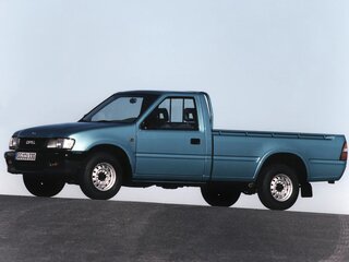 Opel Campo