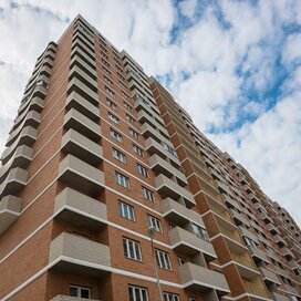 Купить двухкомнатную квартиру в ЖК «ИНСИТИ (ул. Евгении Жигуленко)» в Краснодаре - изображение 3