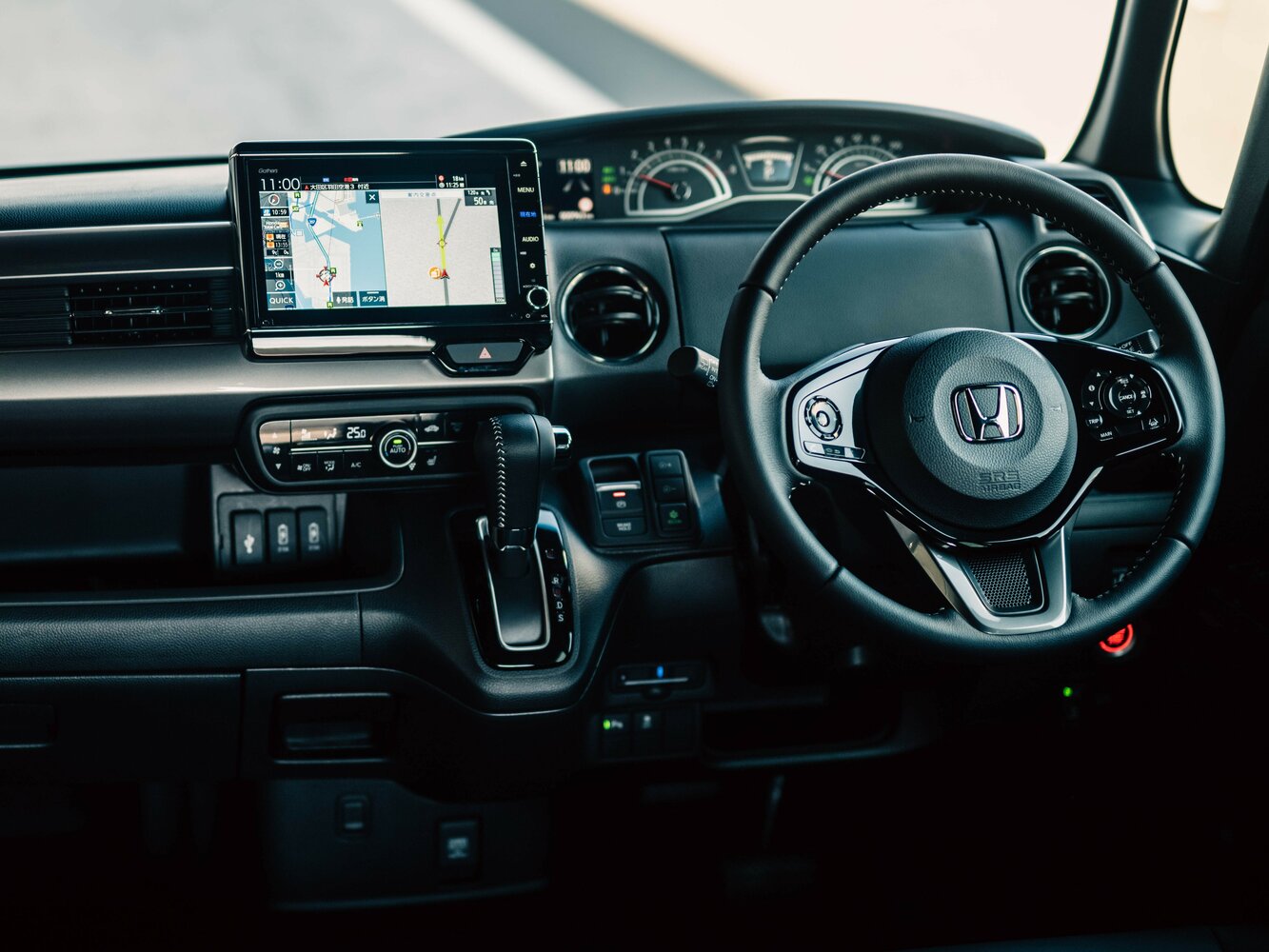 Honda N-BOX, вид 3
