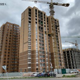 Ход строительства в ЖК «Суворовский» за Апрель — Июнь 2022 года, 1