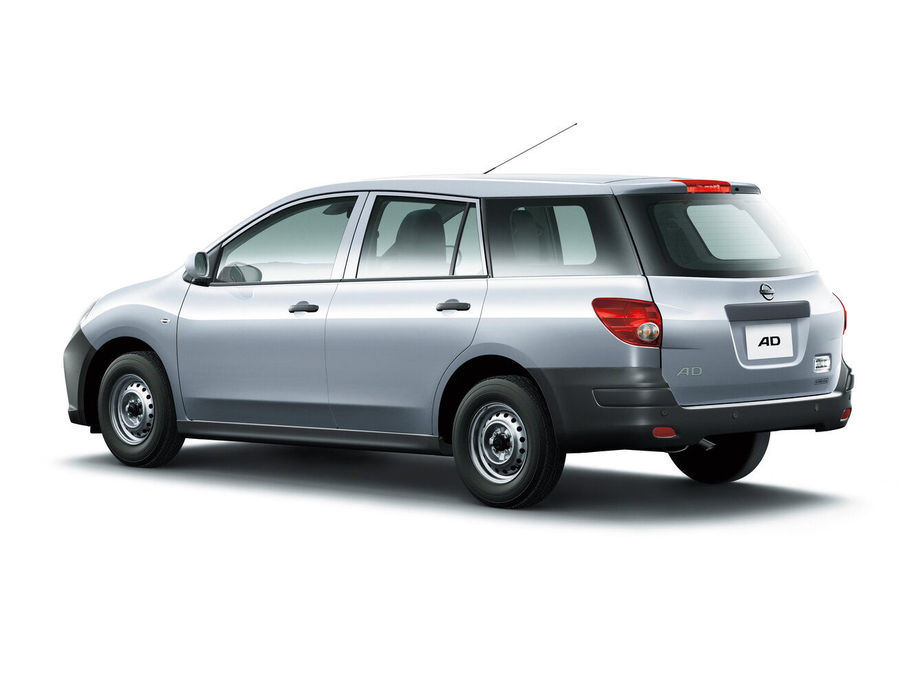 Nissan AD, вид 3