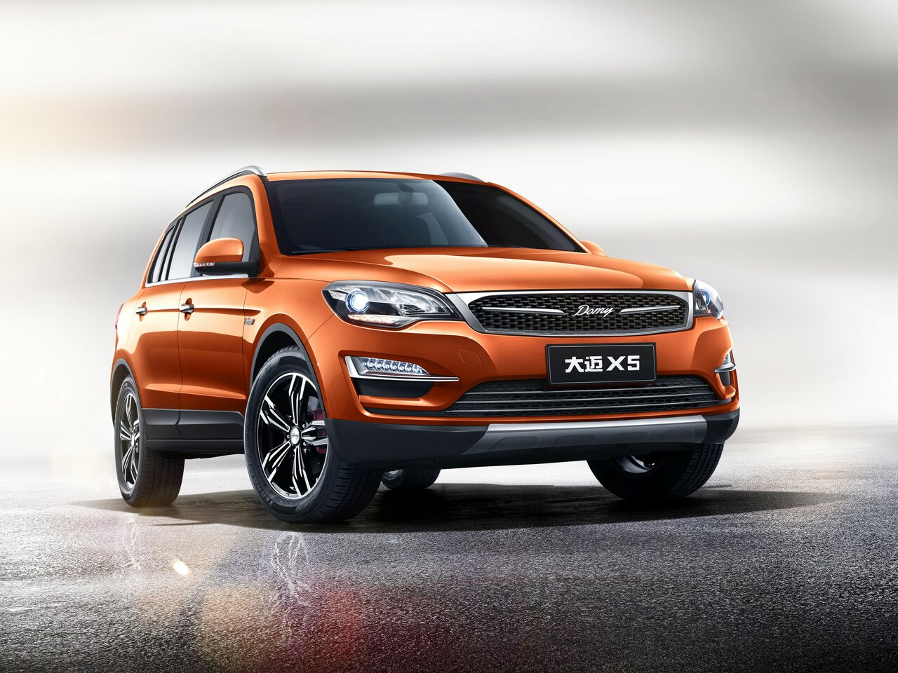 Zotye Domy X5 Основной вид