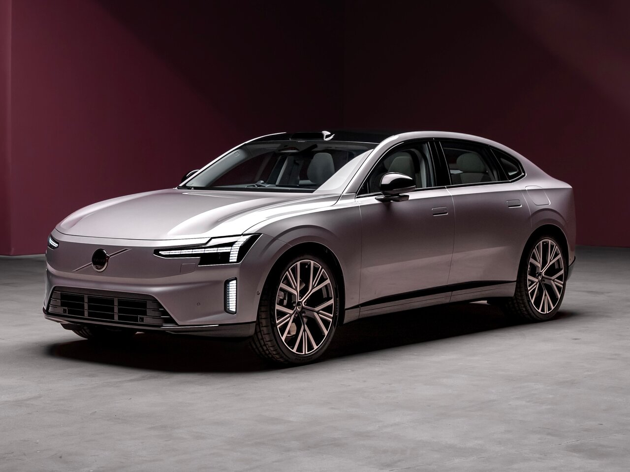 Volvo ES90 Основной вид