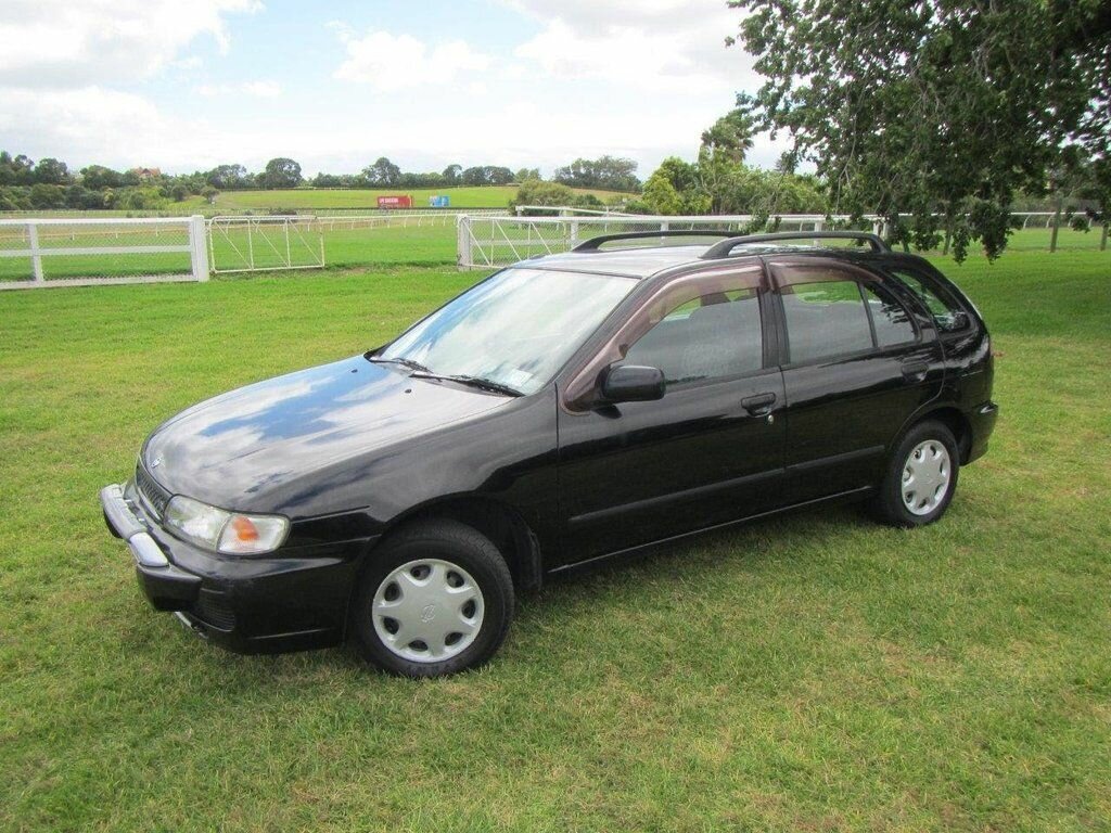 Nissan Lucino Основной вид