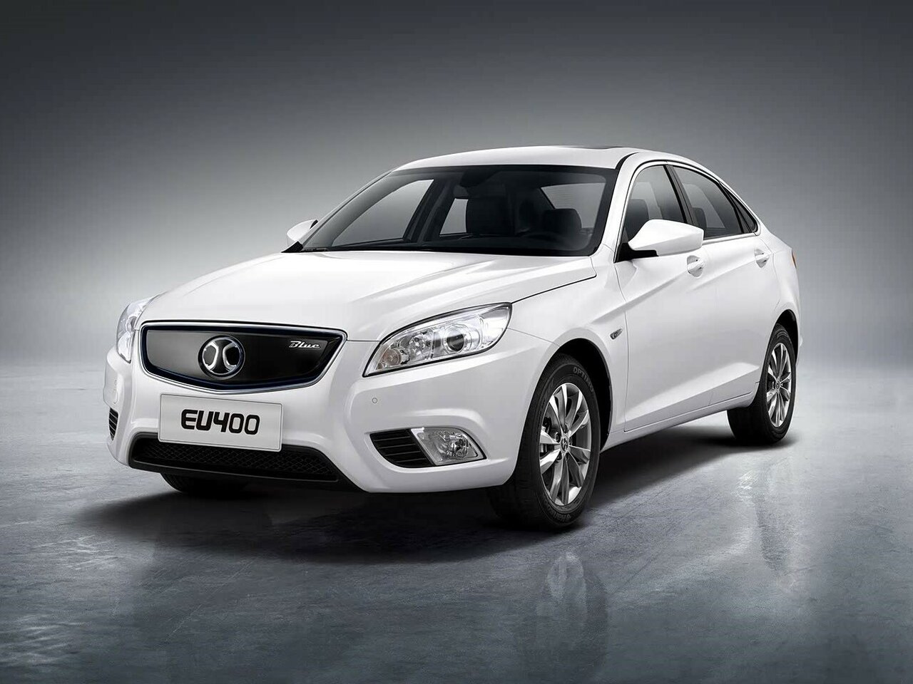 BAIC EU Основной вид