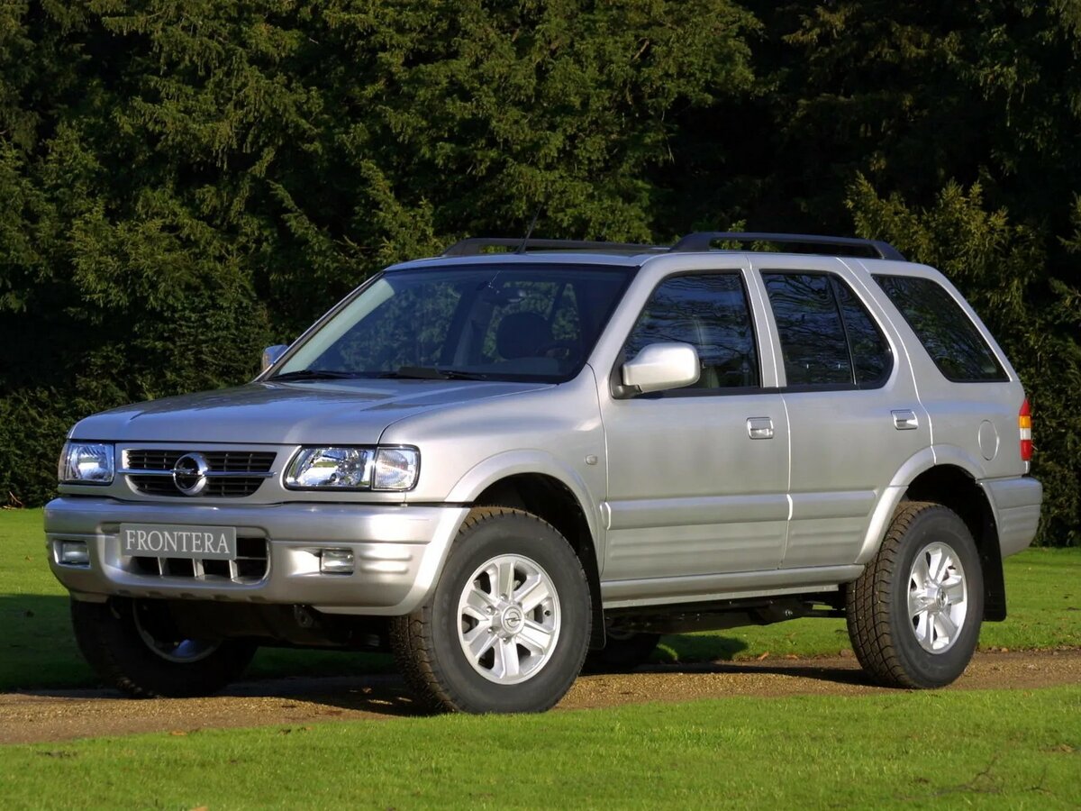 Opel Frontera B Рестайлинг, Внедорожник 3 дв.: фото поколения
