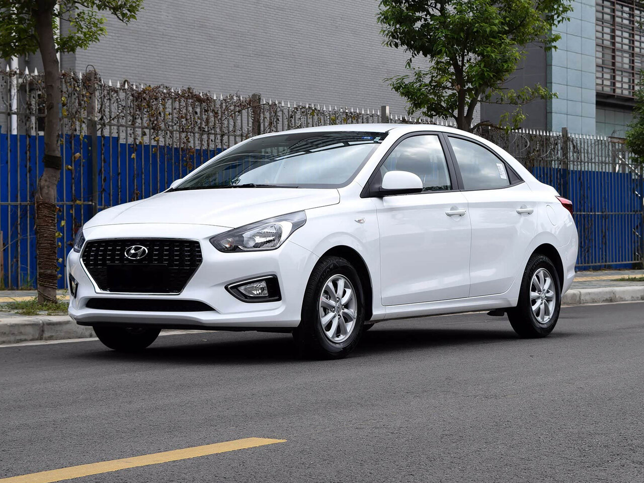 Hyundai Reina Основной вид