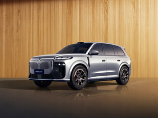 Voyah Taishan X8