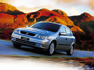 Holden Astra IV (TS)