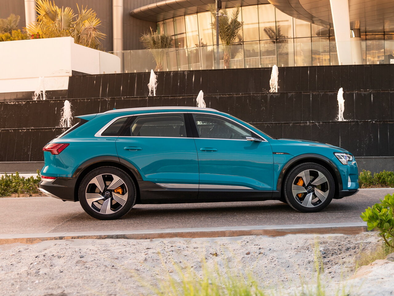Audi e tron quattro Sport