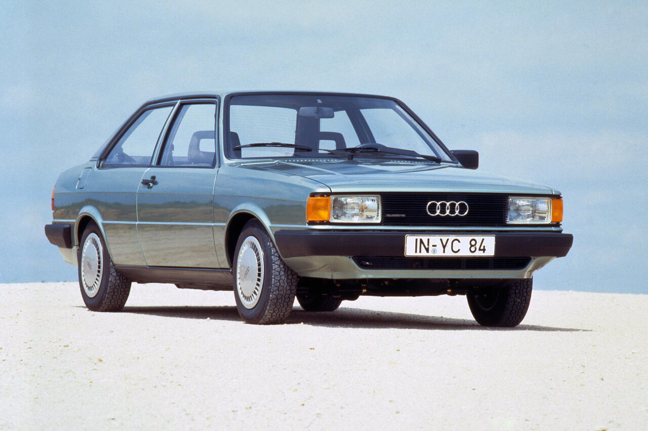 Audi 80 1978 - 1986, 3 поколение (B2), Седан 2 дв.: технические характеристики и комплектации