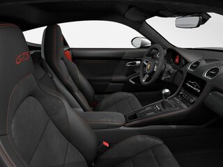 Салон GTS с пакетом отделки алькантарой и декоративной строчкой красного цвета (Carmine Red)