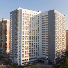 Купить 1-комнатную квартиру с ремонтом в микрорайоне «Щитниково Изумрудный» в Москве и МО - изображение 1