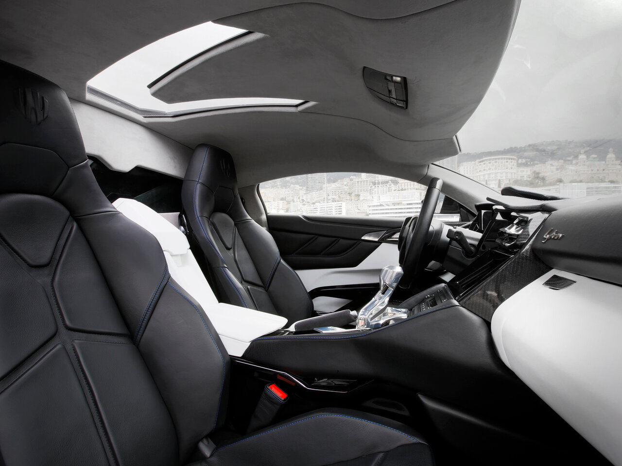 2014 W Motors Lykan Hypersport