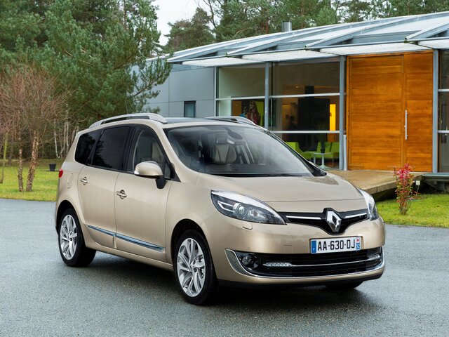 Renault Scenic -            