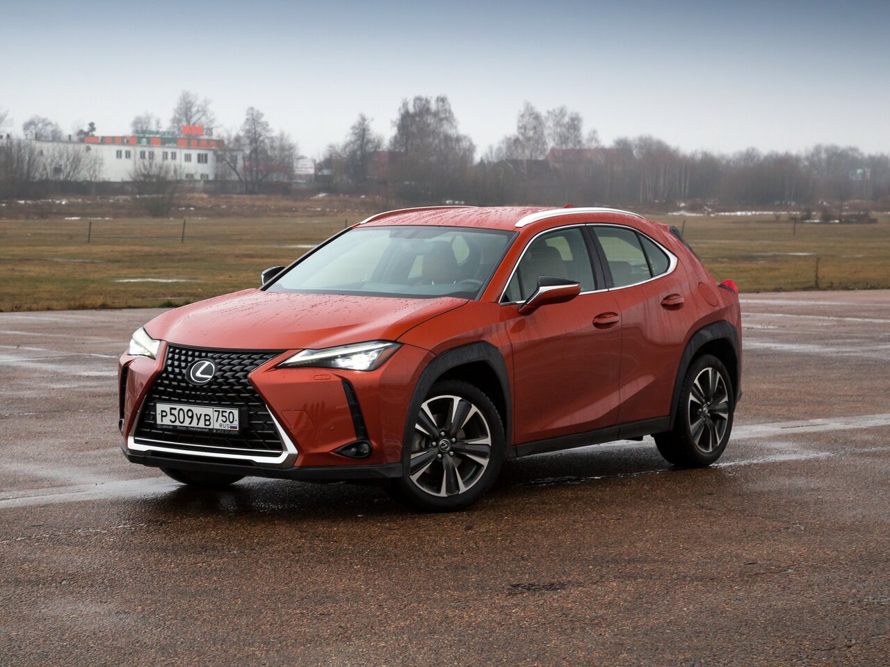 Lexus UX - технические характеристики, модельный ряд, комплектации ...