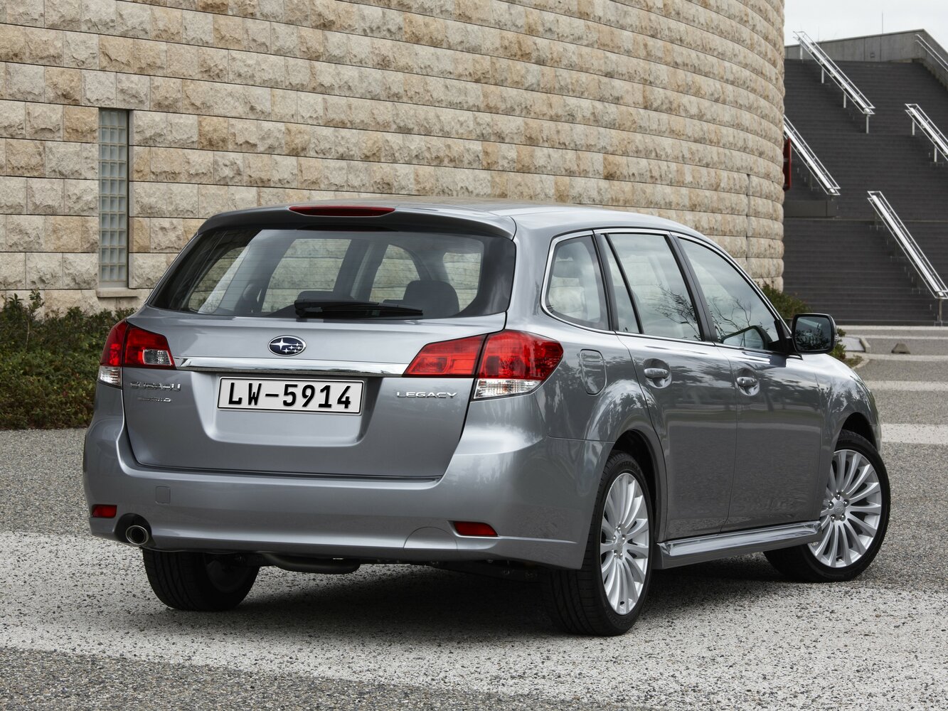 Subaru Legacy, вид 3
