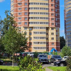 Купить 1-комнатную квартиру рядом с водоёмом в ЖК «Мессиер 18» в Москве и МО - изображение 1