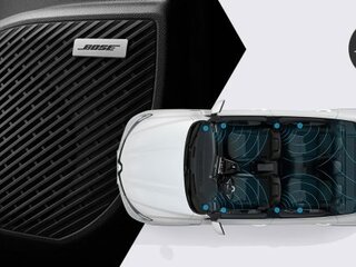 Аудиосистема премиум класса Bose с 8-ю динамиками, усилителем и сабвуфером
