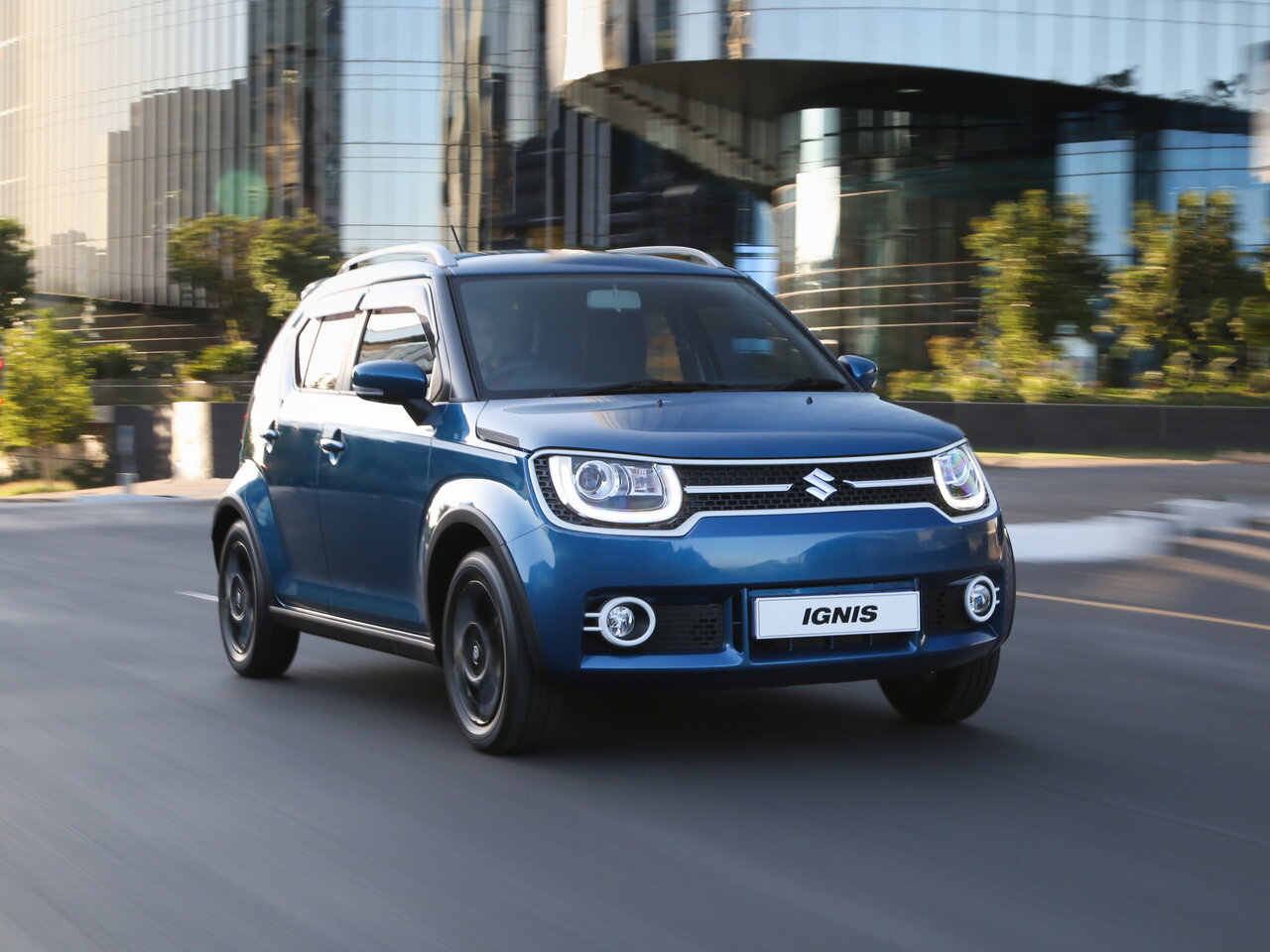 Suzuki Ignis i