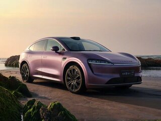 Luxeed R7
