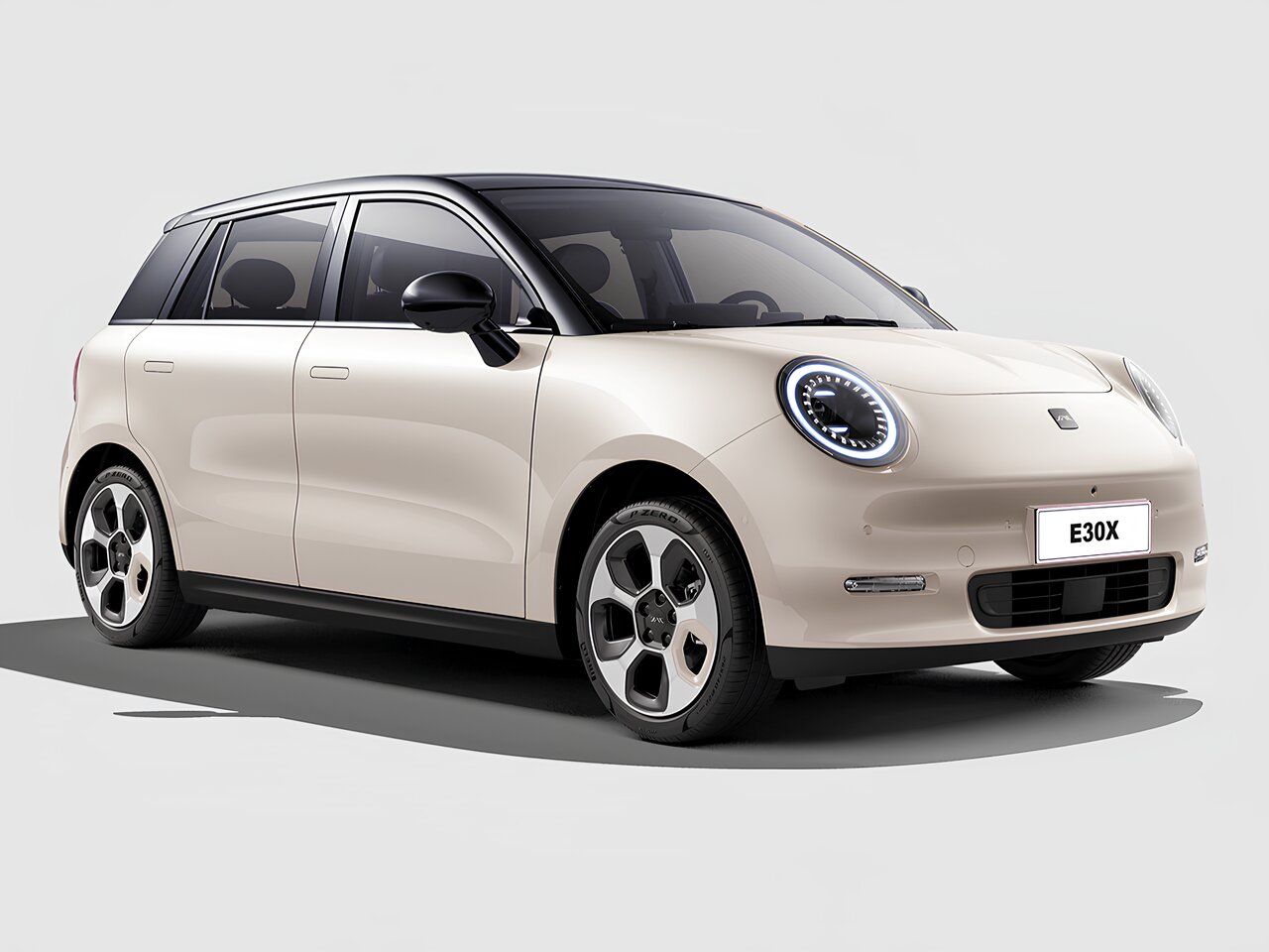 Сравнение JAC E30X и Renault Twingo RS по характеристикам, стоимости ...