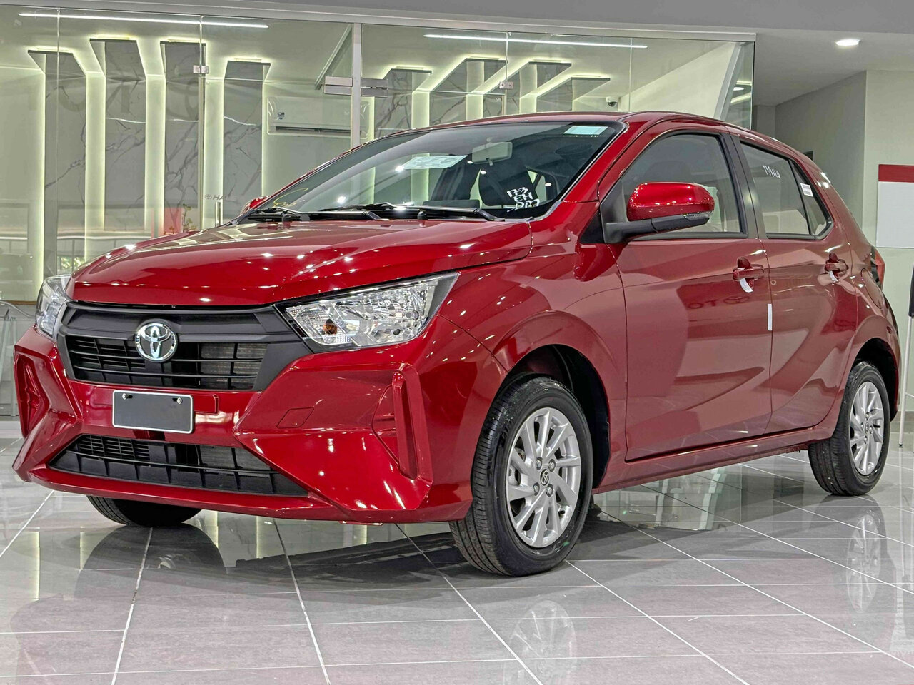 Toyota Agya Основной вид