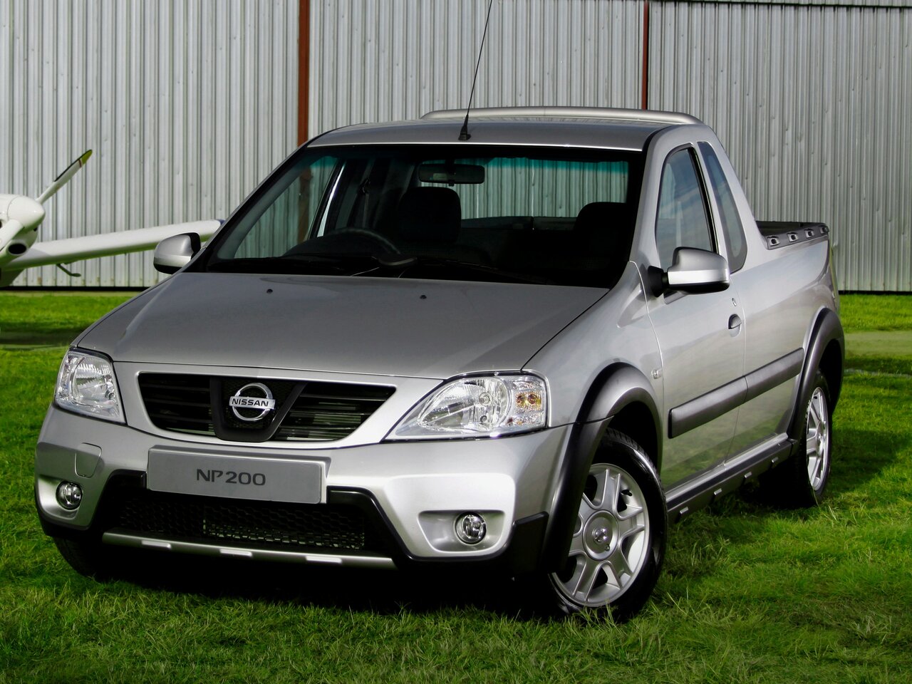 Nissan NP200 Основной вид