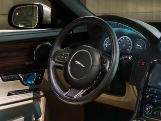 Мультифункциональное рулевое колесо