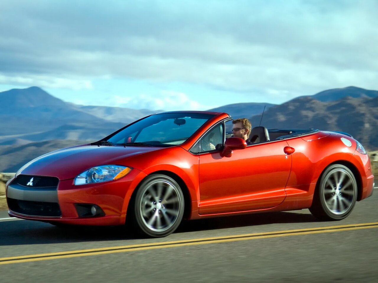 Mitsubishi Eclipse Основной вид