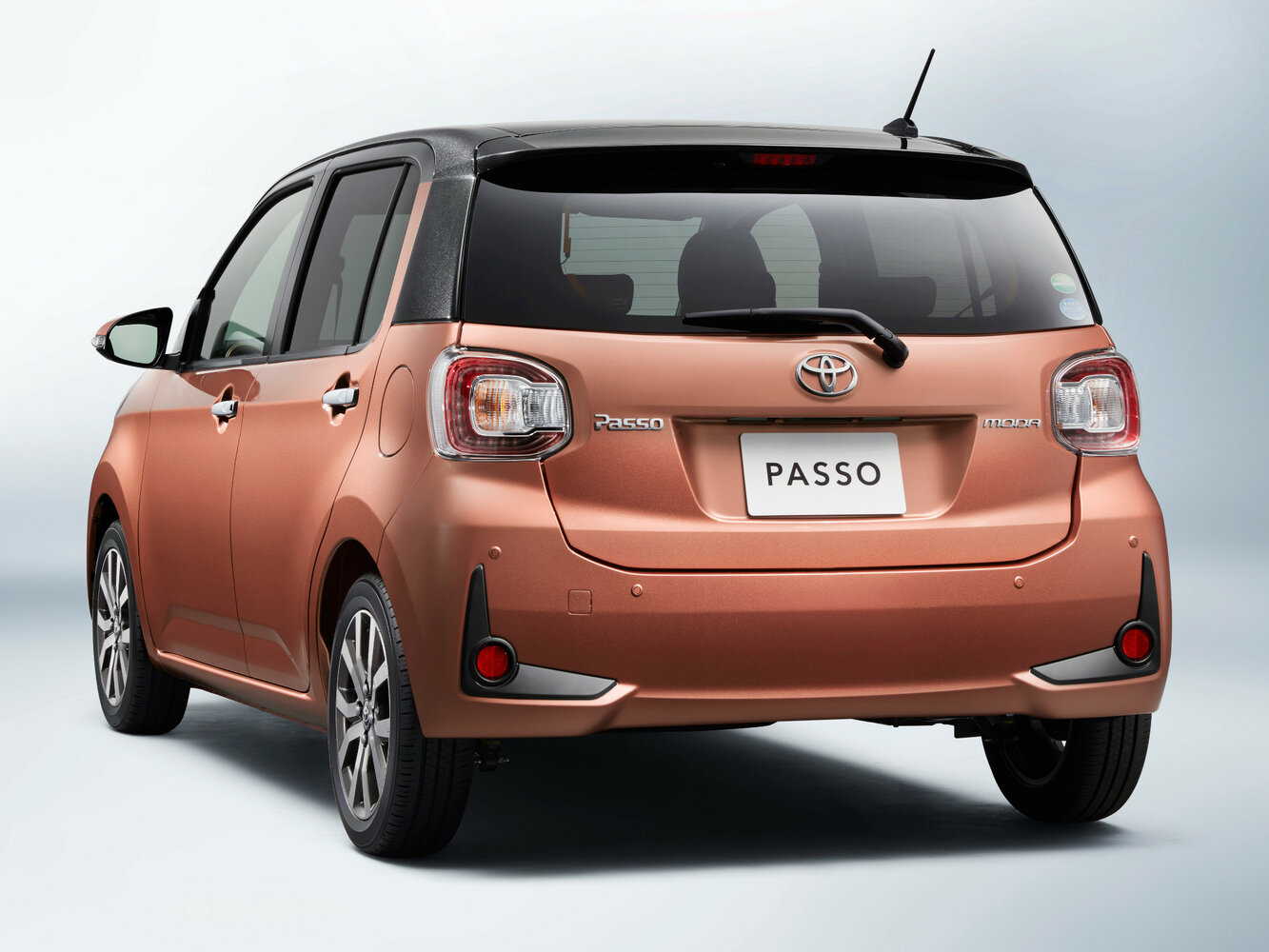 Toyota Passo, вид 2