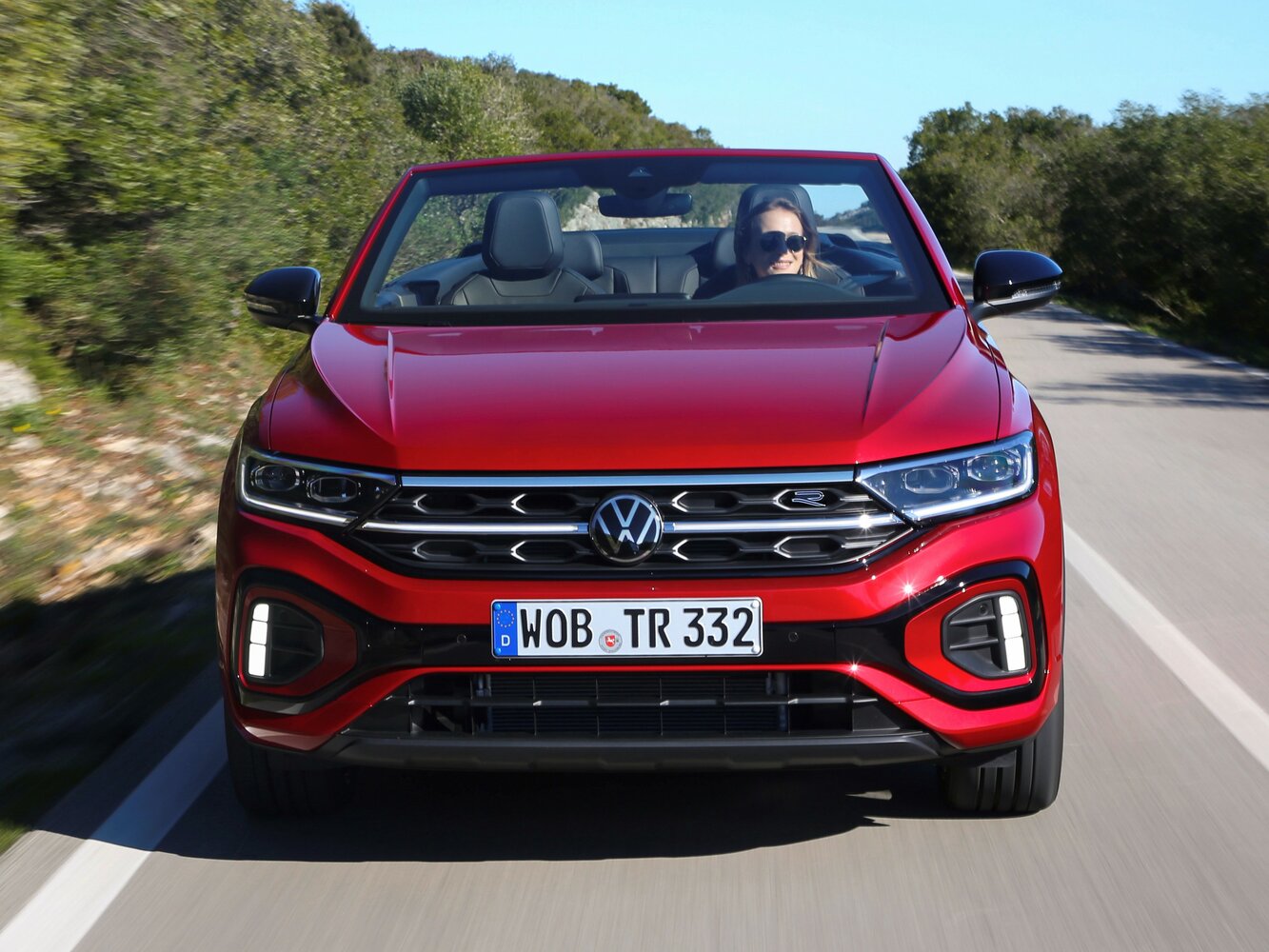Volkswagen T-Roc, вид 3