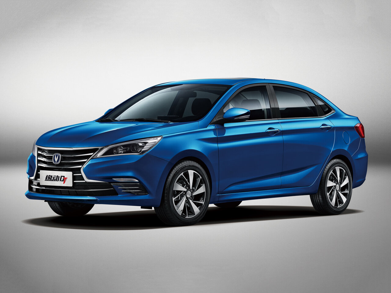 Changan Eado DT Основной вид
