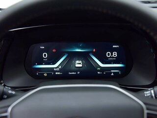 Цифровая приборная панель с 10,25" дисплеем