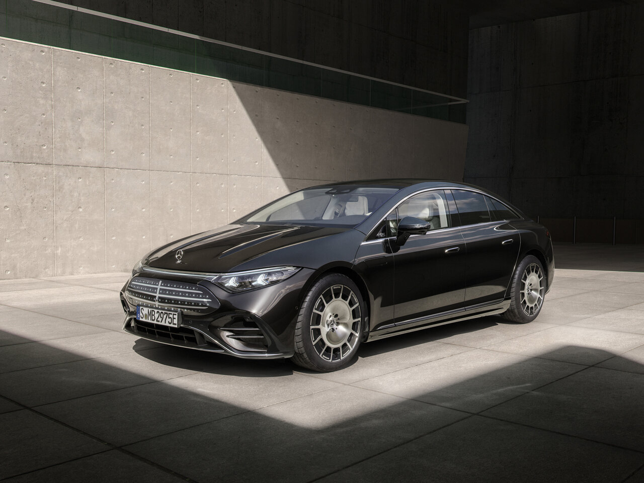 Mercedes-Benz EQS Основной вид