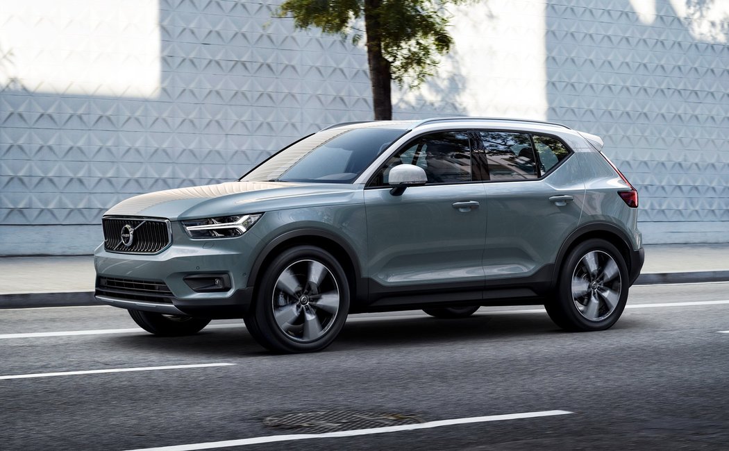 Volvo XC40 1   5  -              XC40