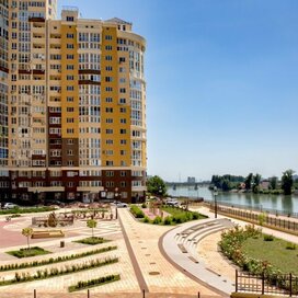 Купить квартиру с европланировкой (с кухней-гостиной) в ЖК «Европейский» в Краснодаре - изображение 5