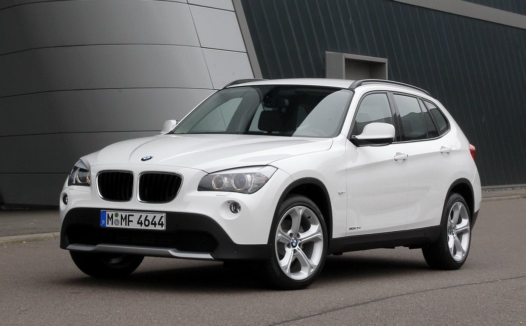 отзывы bmw x1 2010