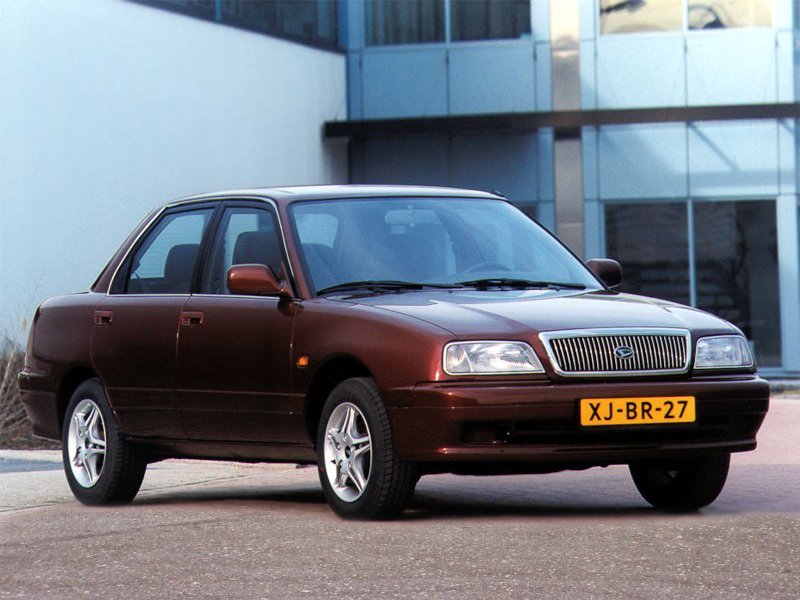 Daihatsu Applause Основной вид