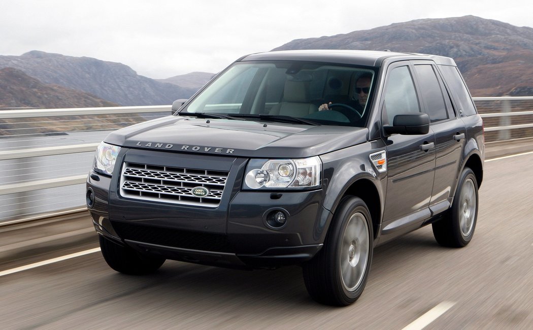 Преимущества Ленд Ровер Фрилендер 2