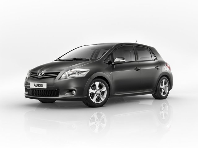 Внешний вид Toyota Auris