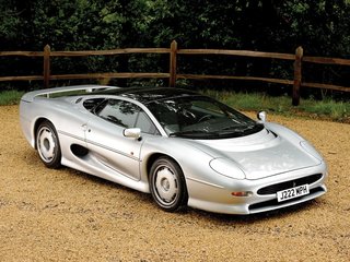 Jaguar XJ220