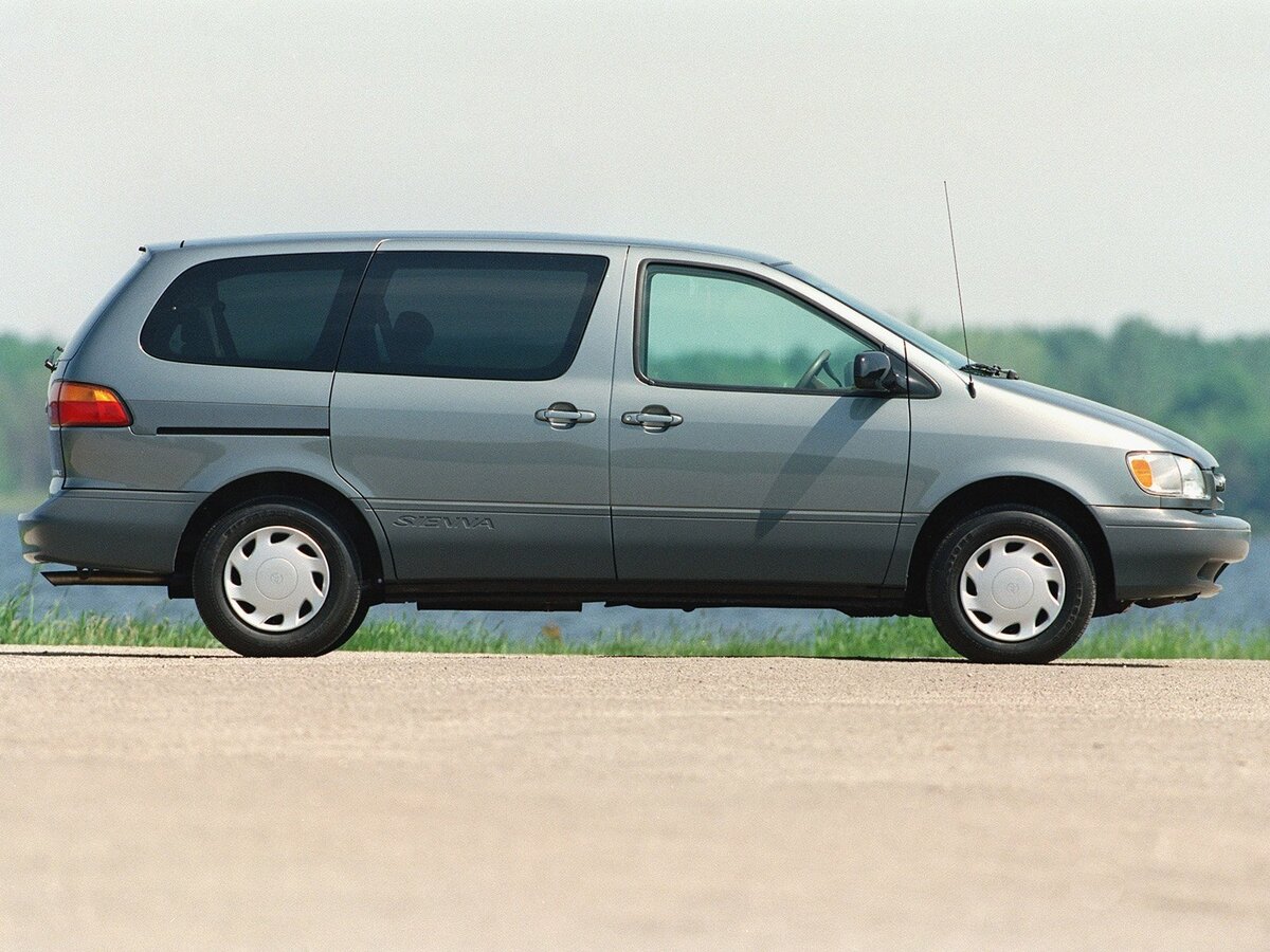 Toyota Sienna I, Минивэн: фото поколения