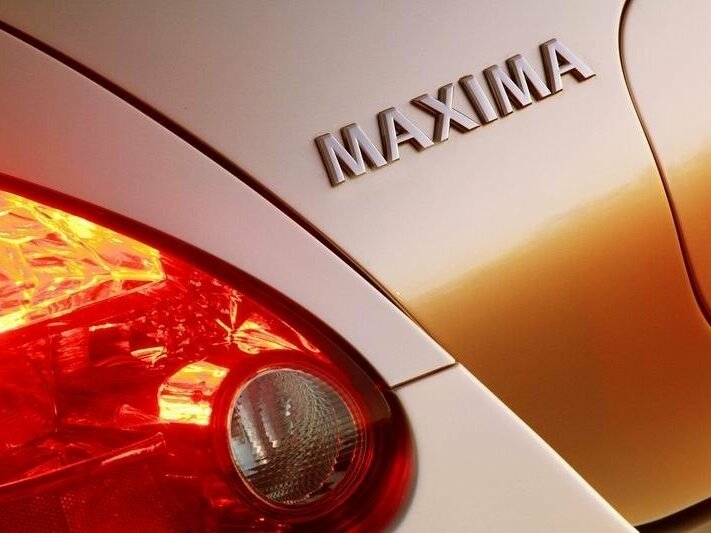 Nissan Maxima VI (A34), Седан: фото поколения