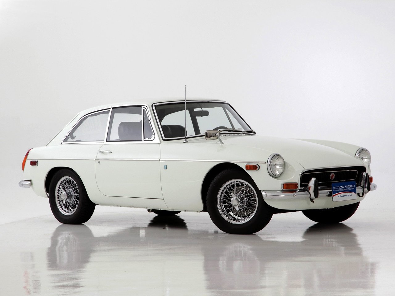 MG MGB - технические характеристики, модельный ряд, комплектации ...