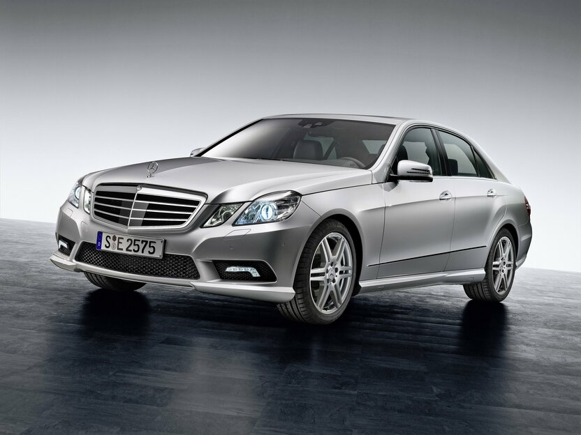 Mercedes-Benz E-Класс - технические характеристики, модельный ряд ...