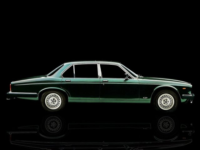 Jaguar 1973–1979 технические характеристики фотографии и обзор - все о моделях Jaguar 1973–1979