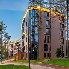 Купить 1-комнатную квартиру с ремонтом в е.квартале «Мир внутри» в Санкт-Петербурге и ЛО - изображение 1