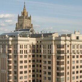 Купить квартиру с парковкой в ЖК «Новопесковский» в Москве и МО - изображение 1