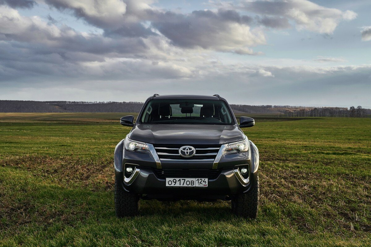 Тойота хайлюкс или прадо что лучше - 85 фото